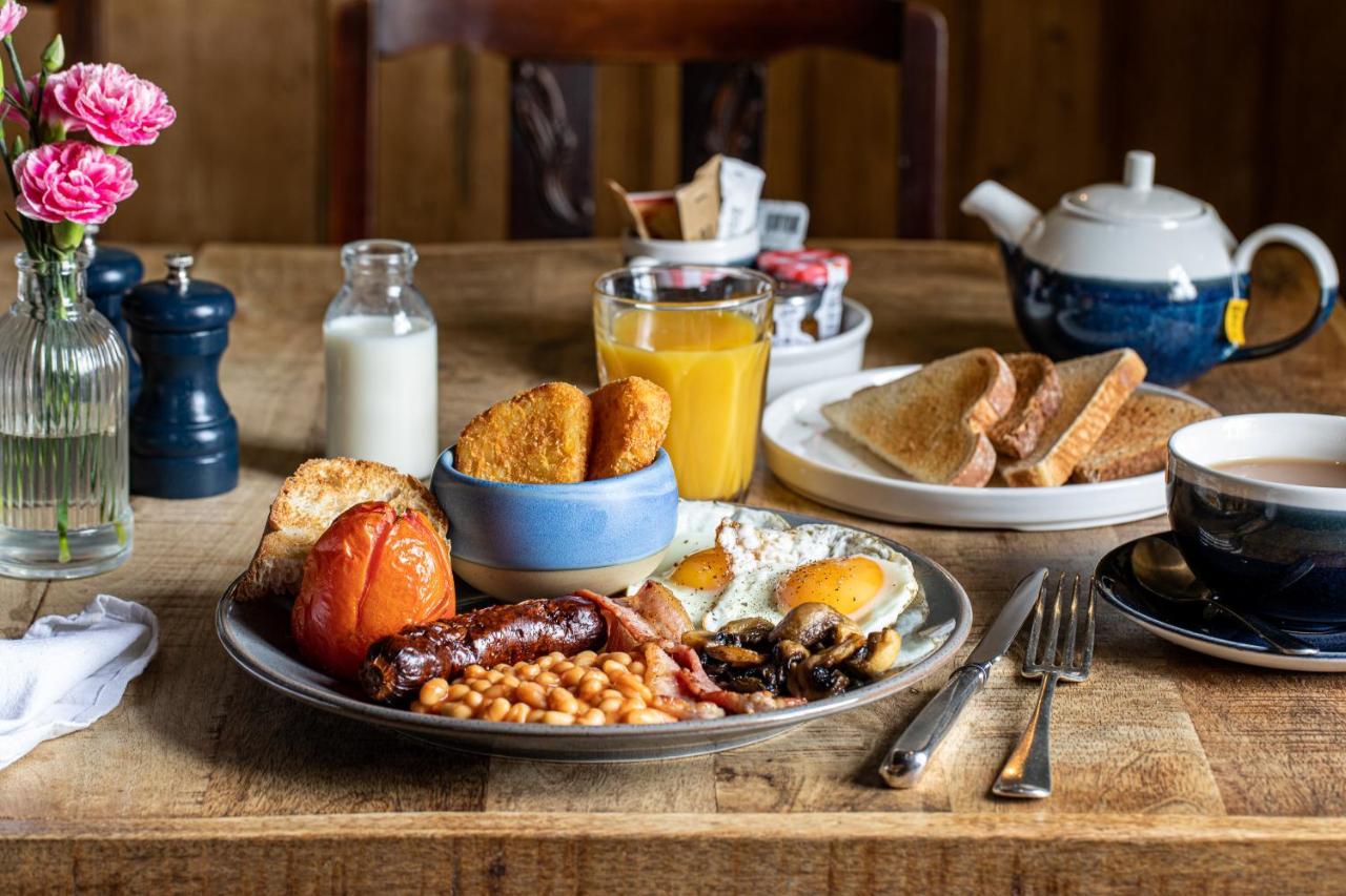 The Blue Ball Inn Сидмут Екстериор снимка